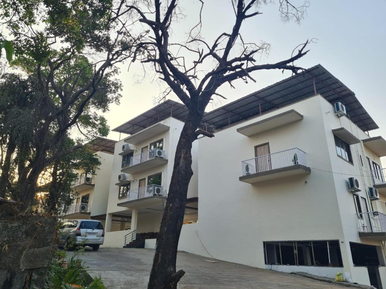 Hill View Hotel By Bil Lonavla Zewnętrze zdjęcie