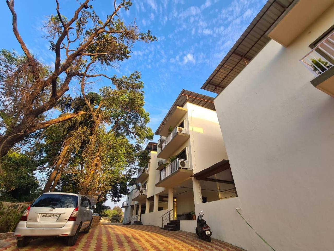 Hill View Hotel By Bil Lonavla Zewnętrze zdjęcie